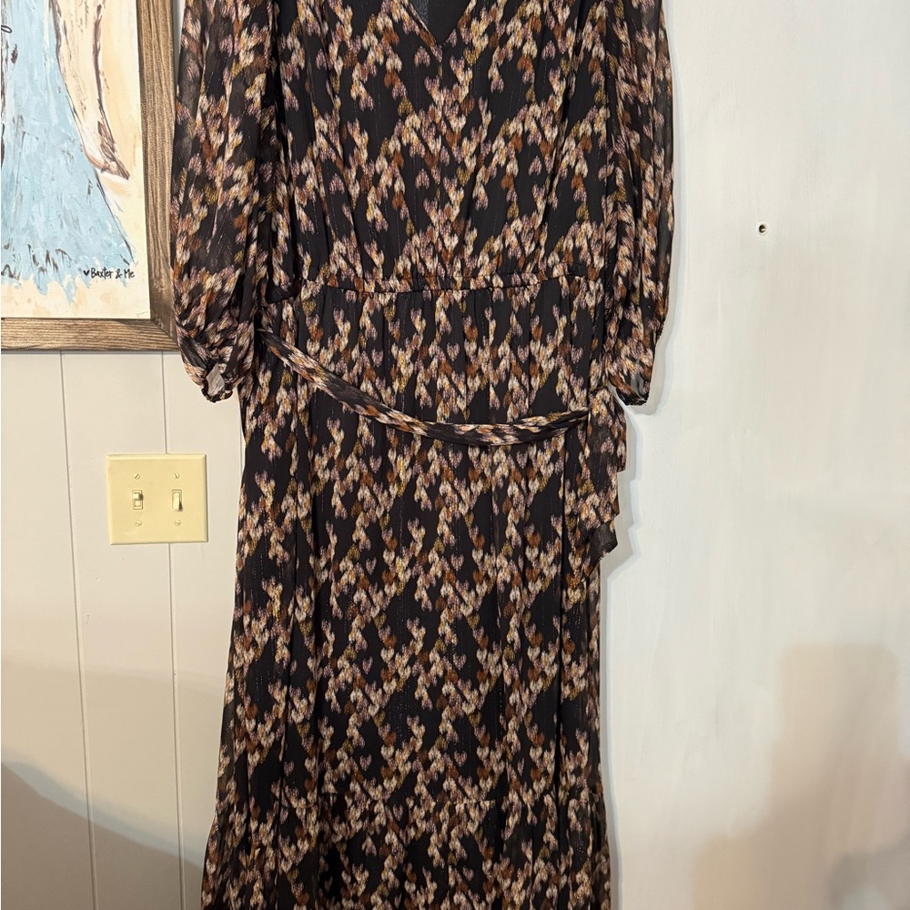 Chic Black Patterned Dress